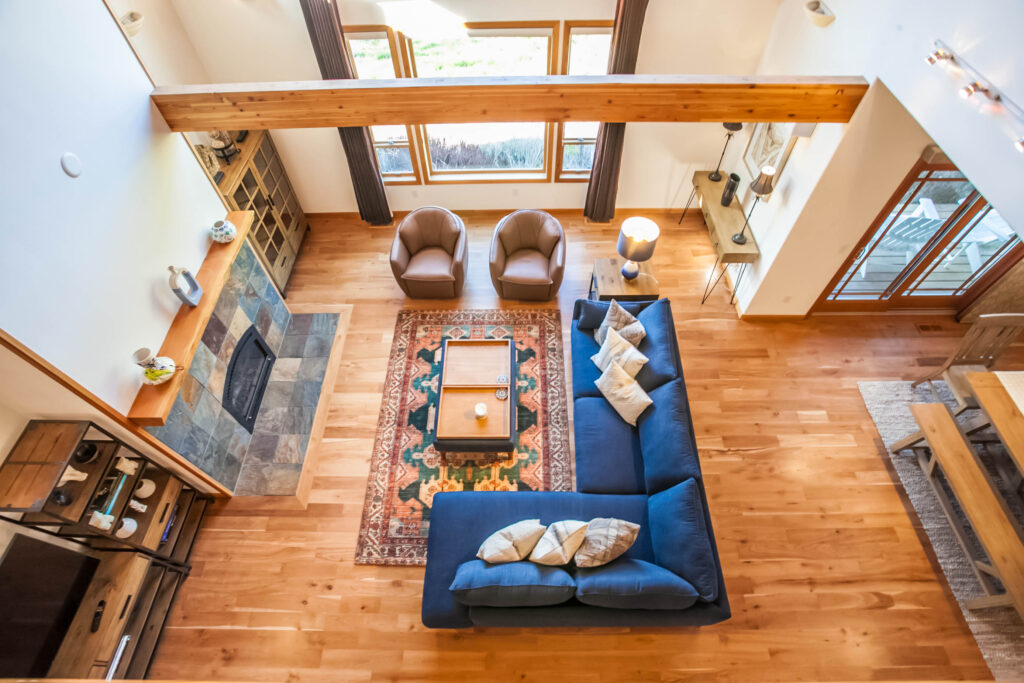 9 guests • 4 bedroom • 3.5 bath
$5,500 Monthly